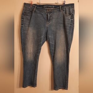 Old Navy Boy Friend Capris Size 18